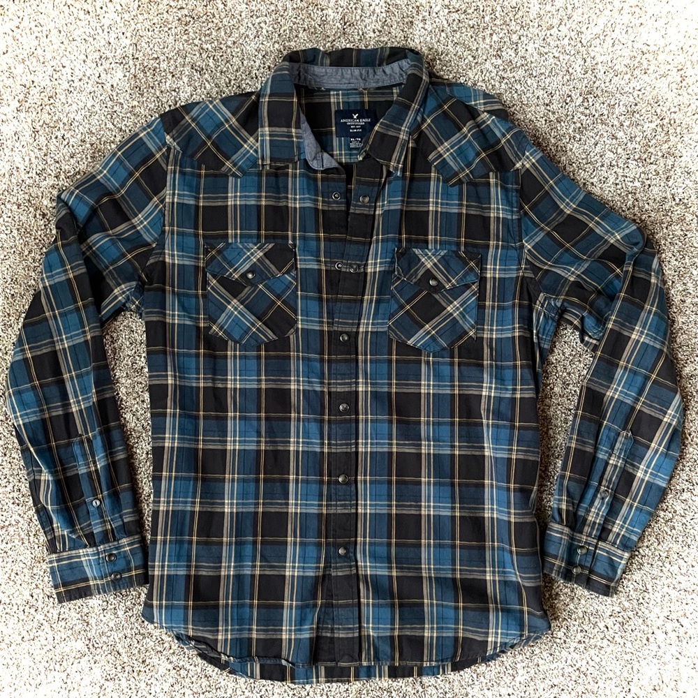 American Eagle Outfitters, Blue and black flannel, Button up, Snap Buttons, XL